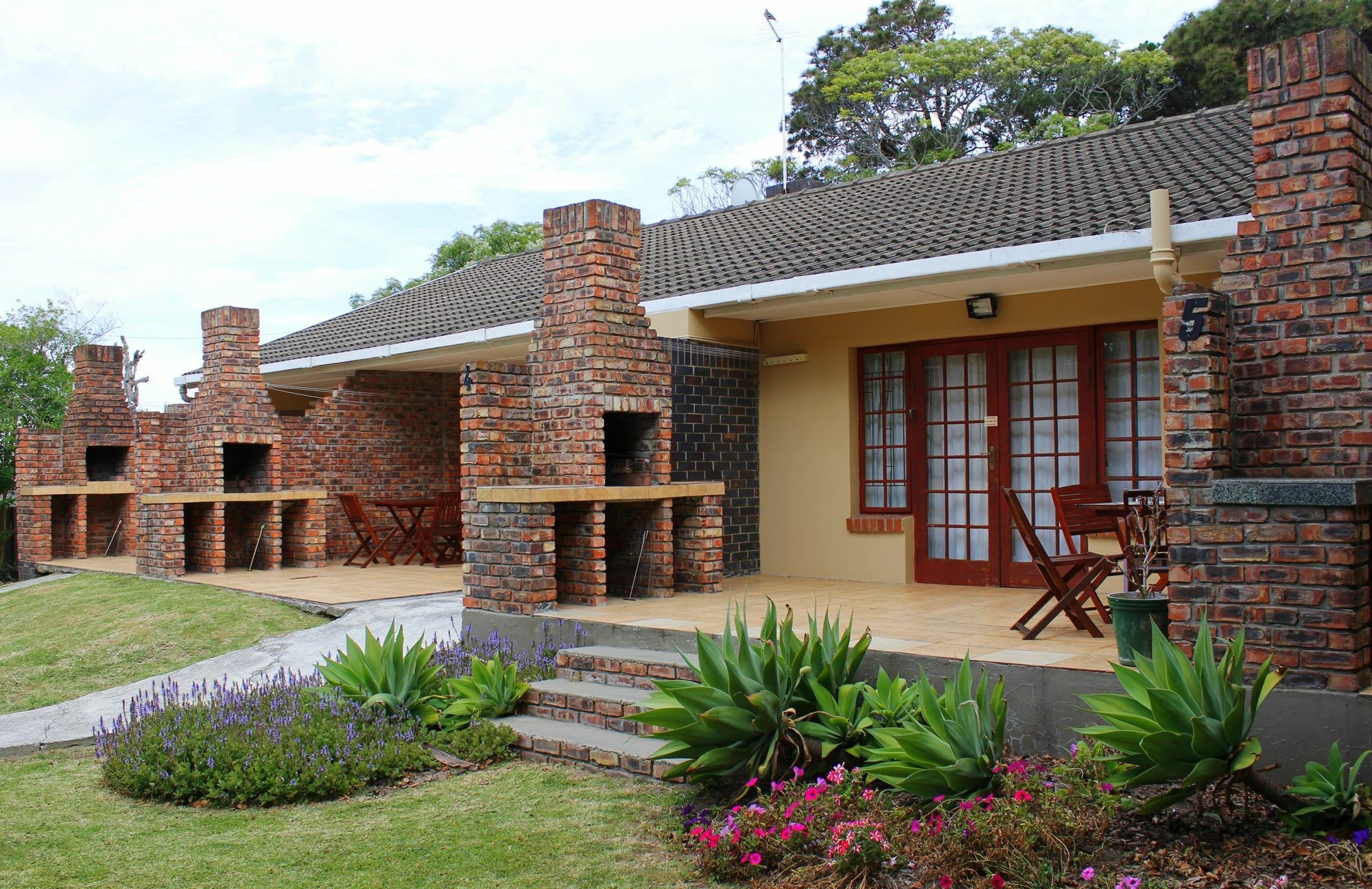 African Aquila Guest Lodge Glendinningvale Eksteriør billede
